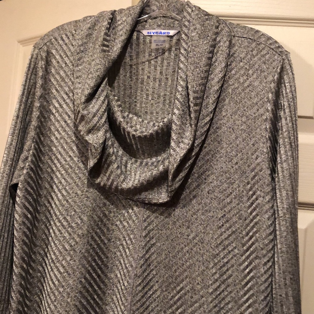 NUGARD -PL -Silver Stripe Design Fabric -Cowl Neck -  Asymmetrical Hem Tunic - Picture 2 of 6